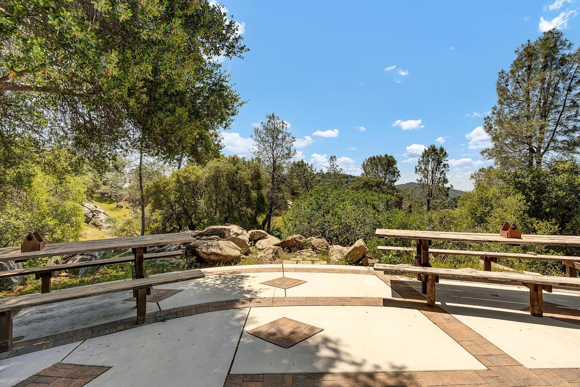 Emerald Ranch Of Yosemite Villa Coarsegold Ngoại thất bức ảnh